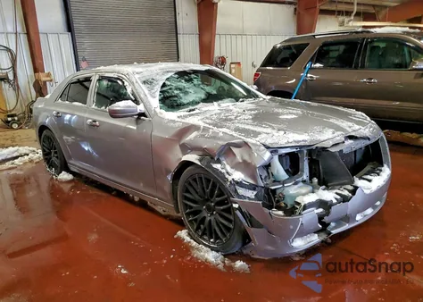 2013 Chrysler 300 S from USA, damaged, VIN 2C3CCABT6DH687511